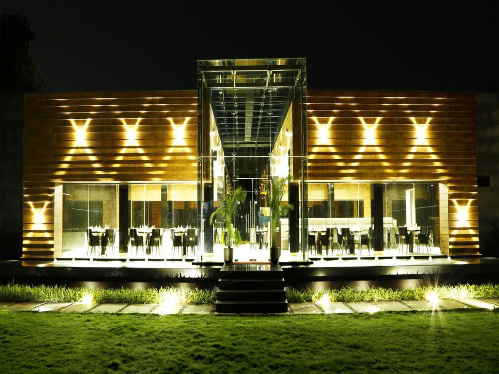 Pleasant Days Resort Chembarambakkam Lake Экстерьер фото