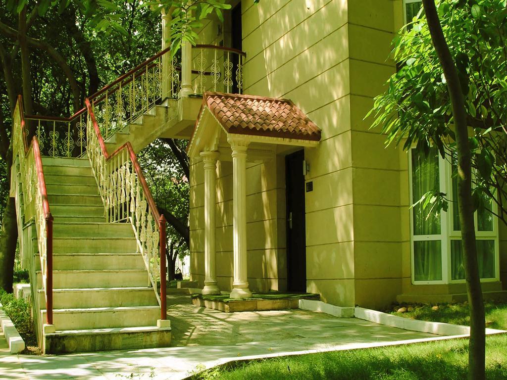 Pleasant Days Resort Chembarambakkam Lake Экстерьер фото